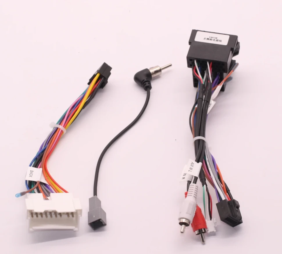 Переходная рамка Kia Sorento 1 BL (2002-2006) (9")